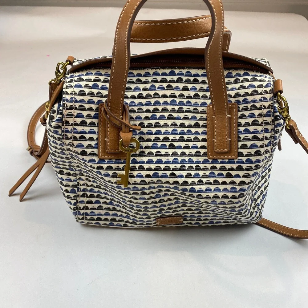 Fossil Emma Satchel Handbag Purse With Matching NWT Wallet, Blue Black Print
